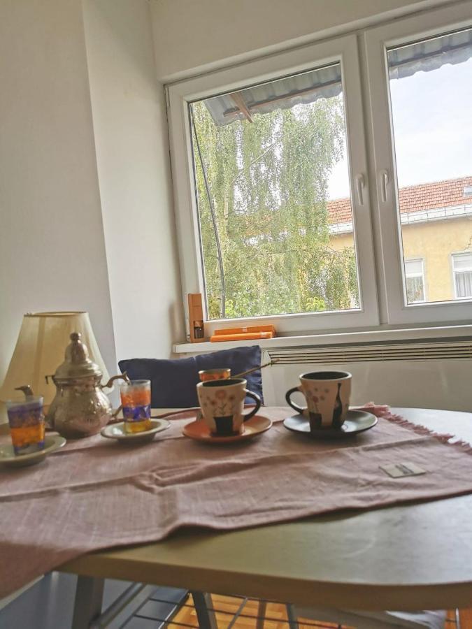 Centrum SJJ Buitenkant foto